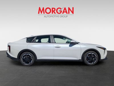 2025 Kia K4 - Photo 9