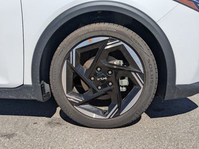 2025 Kia K4 - Photo 13