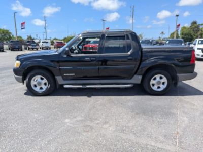 2001 Ford Explorer Sport Trac - Photo 2