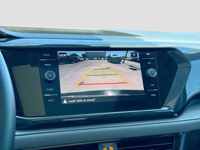 2022 Volkswagen Taos — photo 32 view