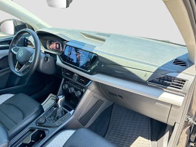 2022 Volkswagen Taos — photo 13 view