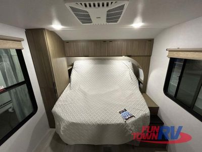 2025 Forest River RV Wildwood - Photo 47