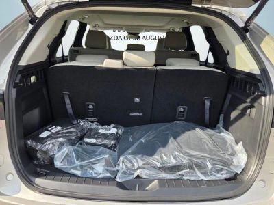 2026 Mazda CX-90 — photo 8 view