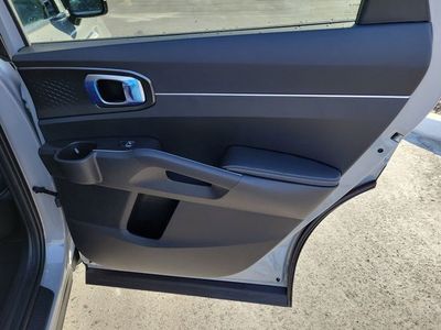 2026 Kia Sorento — photo 30 view