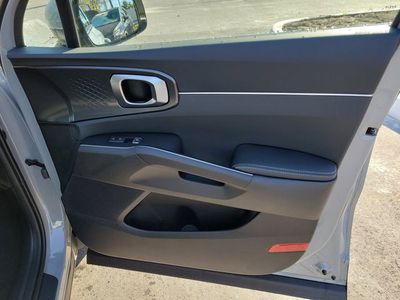 2026 Kia Sorento — photo 33 view