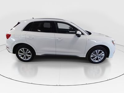 2024 Audi Q3 — photo 8 view