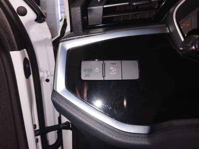 2024 Audi Q3 — photo 13 view