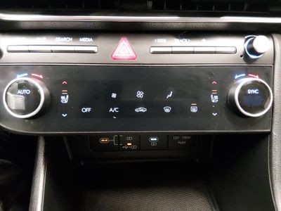 2024 Hyundai Sonata - Photo 18
