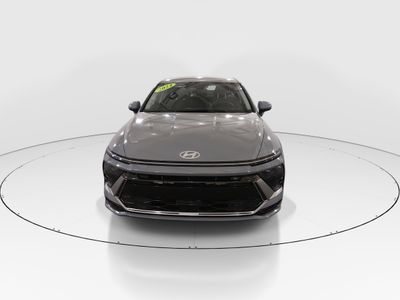 2024 Hyundai Sonata - Photo 2