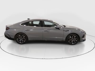 2024 Hyundai Sonata - Photo 8