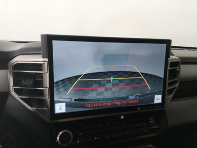 2022 Toyota Tundra 4WD - Photo 17