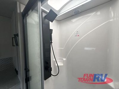 2024 Coachmen RV Sportscoach - Photo 27