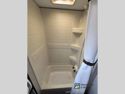 2017 Keystone RV BULLET ULTRA LITE - Photo 26