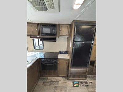 2017 Keystone RV BULLET ULTRA LITE - Photo 14