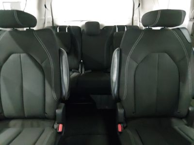 2022 Chrysler Voyager - Photo 17