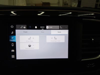 2022 Chrysler Voyager - Photo 18