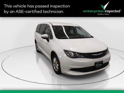 2022 Chrysler Voyager - Photo 1