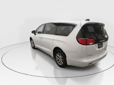 2022 Chrysler Voyager - Photo 5