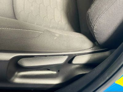 2019 Toyota Corolla Hatchback — photo 13 view