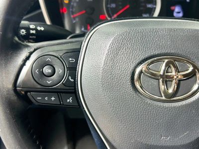 2019 Toyota Corolla Hatchback — photo 16 view
