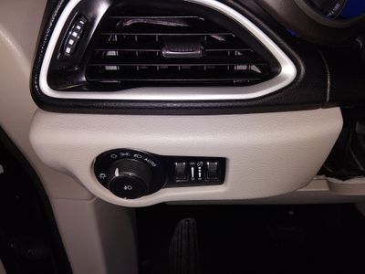 2024 Chrysler Pacifica — photo 13 view