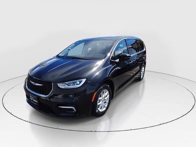 2024 Chrysler Pacifica — rear three-quarter view