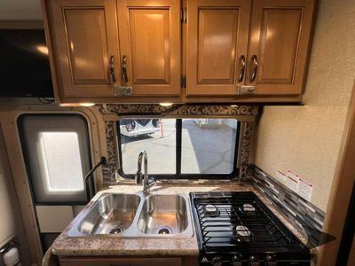 2018 Thor Motor Coach Four Winds Sprinter - Photo 15