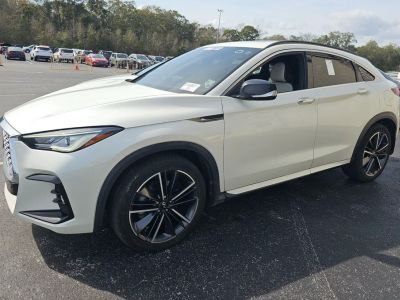 2023 INFINITI QX55 LUXE in White — front three-quarter view