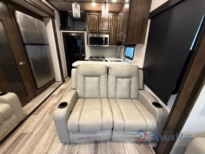 2022 Dutchmen RV Voltage - Photo 15