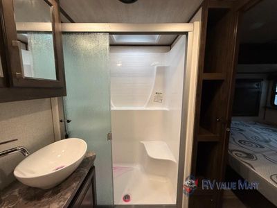 2022 Dutchmen RV Voltage - Photo 26