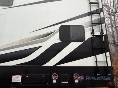2022 Dutchmen RV Voltage - Photo 8