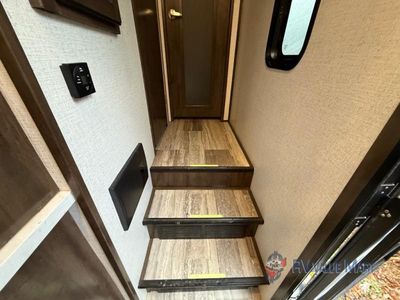 2022 Dutchmen RV Voltage - Photo 22