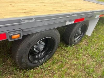 2023 CORN PRO 30+5 8K — rear three-quarter view