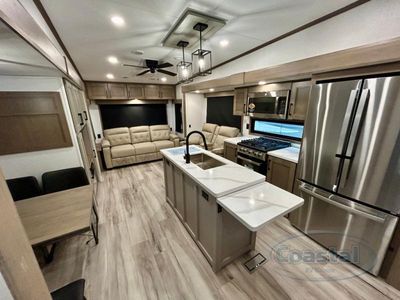 2026 KZ Durango - Photo 2