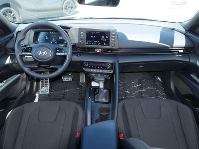 2026 Hyundai Elantra - Photo 38