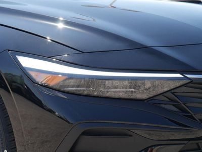 2026 Hyundai Elantra - Photo 18