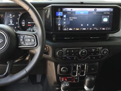 2024 Jeep Wrangler 4xe — photo 11 view