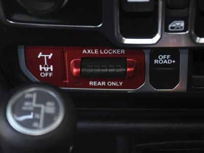 2024 Jeep Wrangler 4xe — photo 14 view