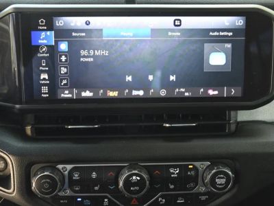 2024 Jeep Wrangler 4xe — photo 15 view