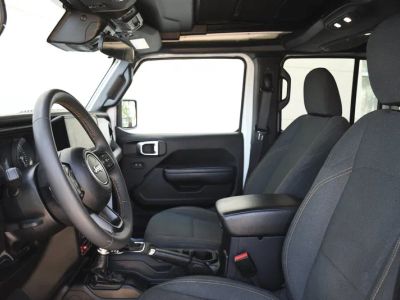 2024 Jeep Wrangler 4xe — photo 21 view