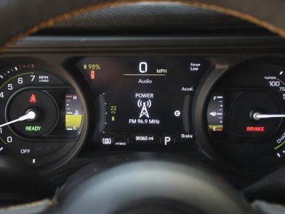2024 Jeep Wrangler 4xe — photo 10 view