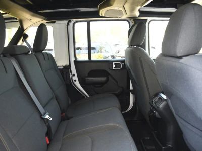2024 Jeep Wrangler 4xe — photo 26 view