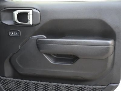 2024 Jeep Wrangler 4xe — photo 30 view