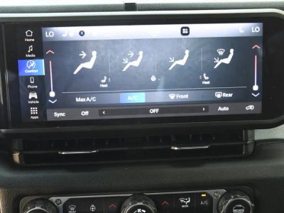 2024 Jeep Wrangler 4xe — photo 16 view