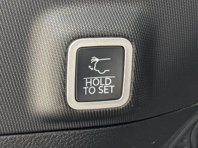 2026 Jeep Grand Cherokee — photo 13 view