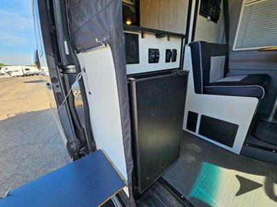2023 Winnebago Revel - Photo 33