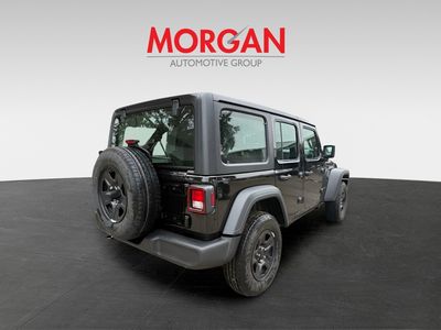 2026 Jeep Wrangler - Photo 5