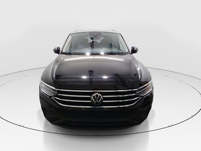 2024 Volkswagen Tiguan - Photo 2
