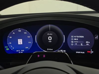 2026 Porsche Macan Electric - Photo 15