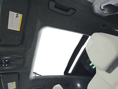 2026 Porsche Macan Electric - Photo 28